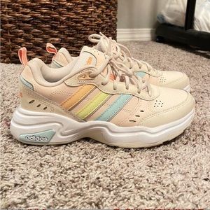 Adidas Strutters size 5.5
